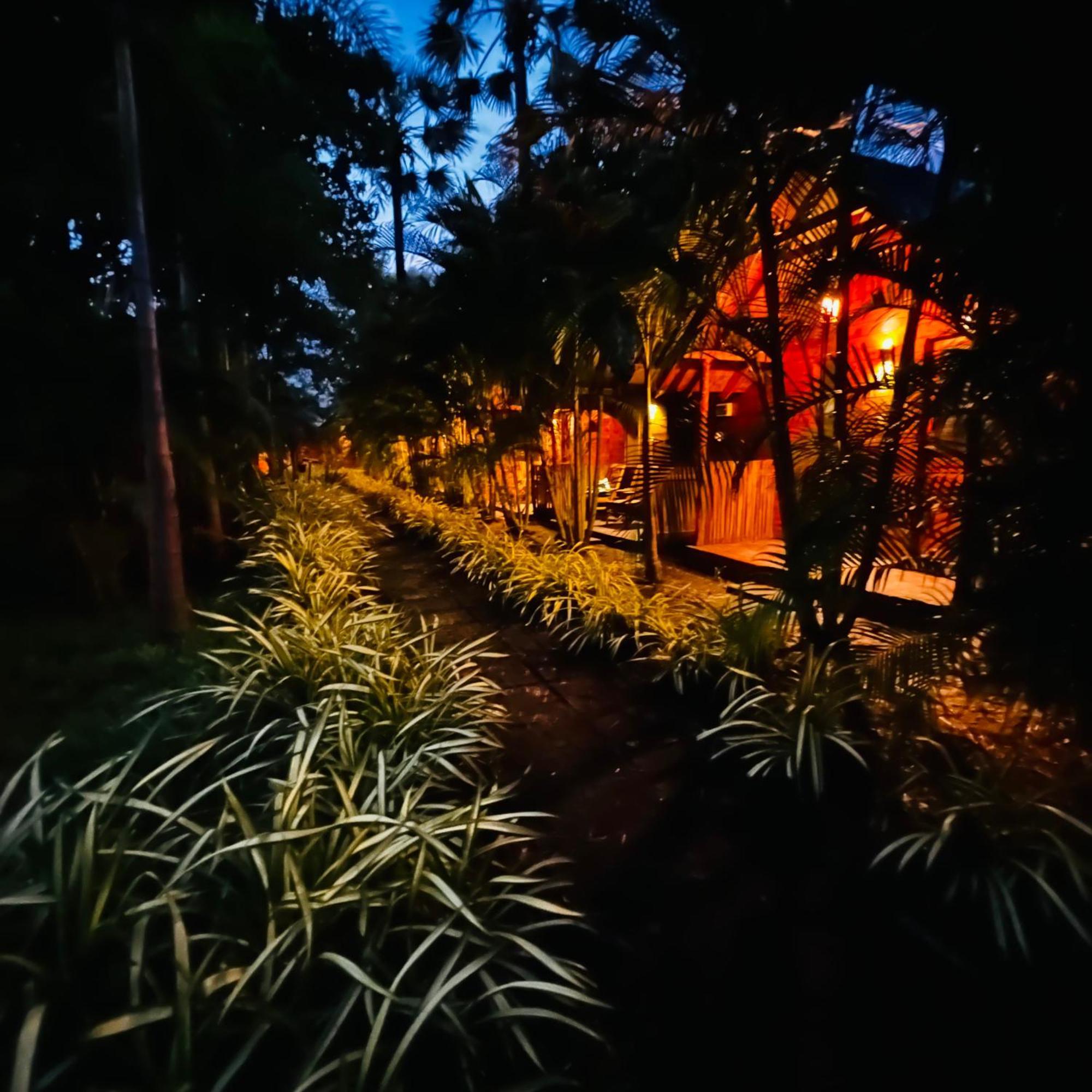 Sasvi Cabana ตรินโคมาลี ภายนอก รูปภาพ